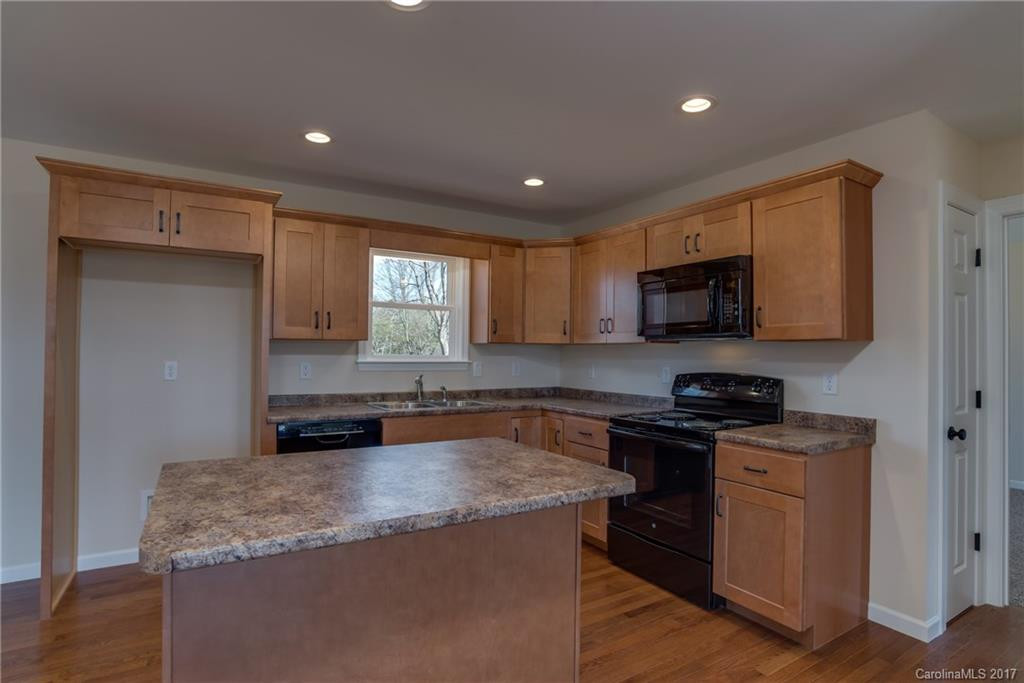 300 Garren Lane - Photo 5