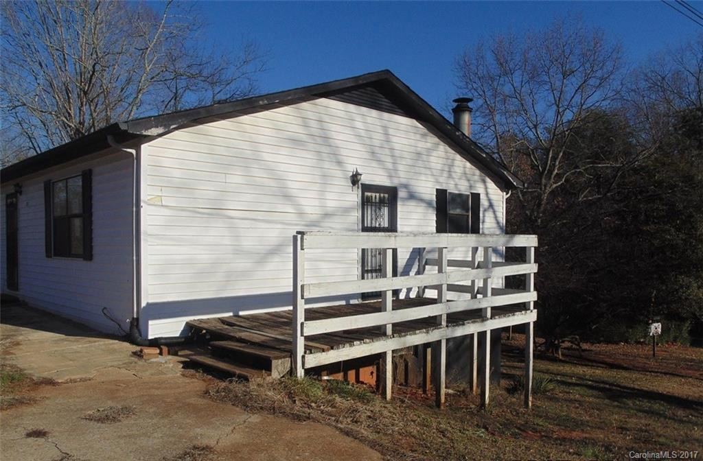 328 Mountain View Street - Photo 2