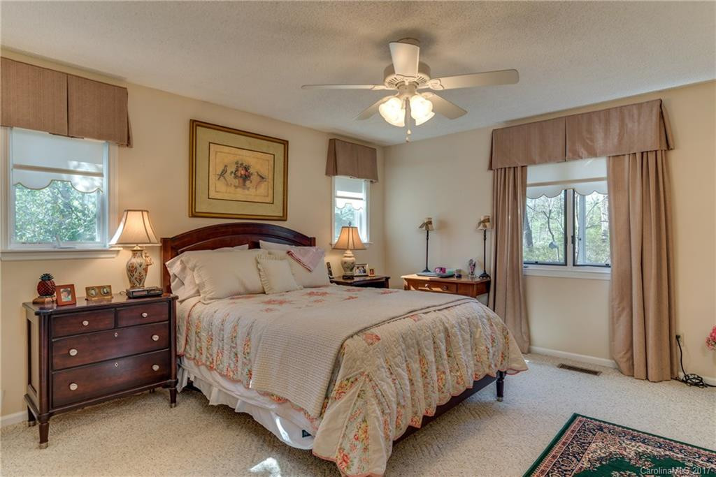 231 Laurel Drive - Photo 16