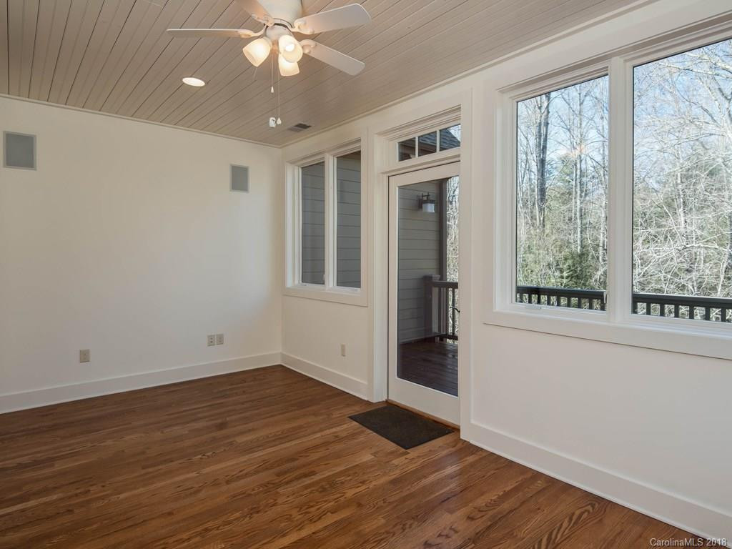 34 Meadow Village Lane #T-21 - Photo 15