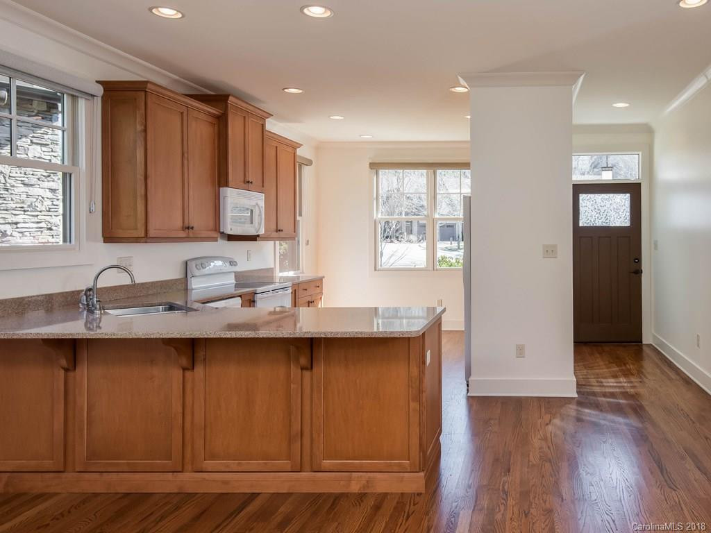 34 Meadow Village Lane #T-21 - Photo 5