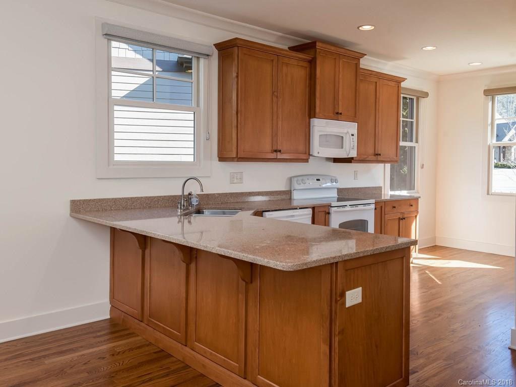 34 Meadow Village Lane #T-21 - Photo 6
