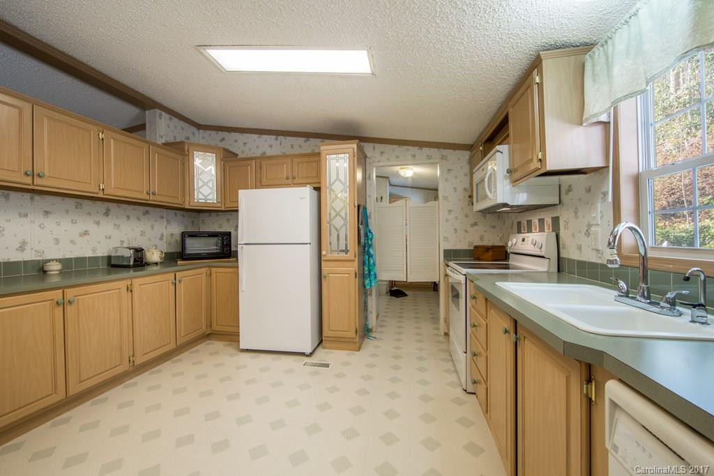 100 Laurel Woods Road #P-84 - Photo 9
