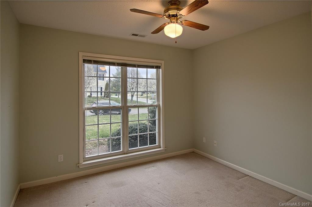 1022 Thorncrest Drive - Photo 17