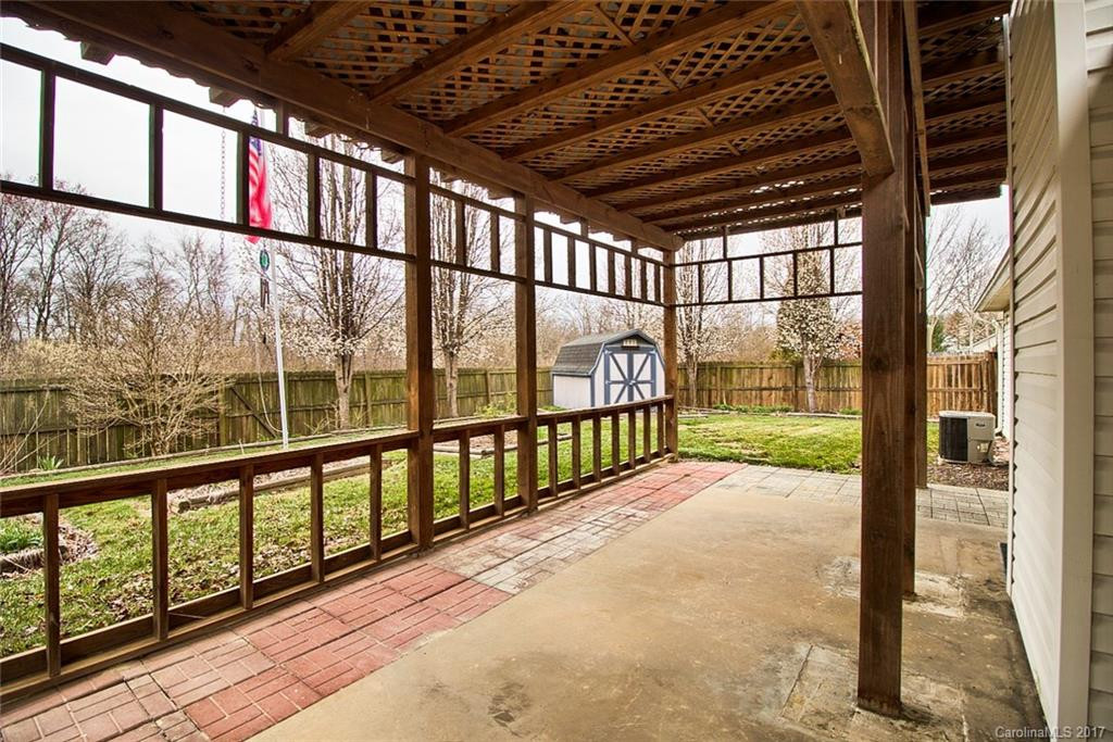 1022 Thorncrest Drive - Photo 22