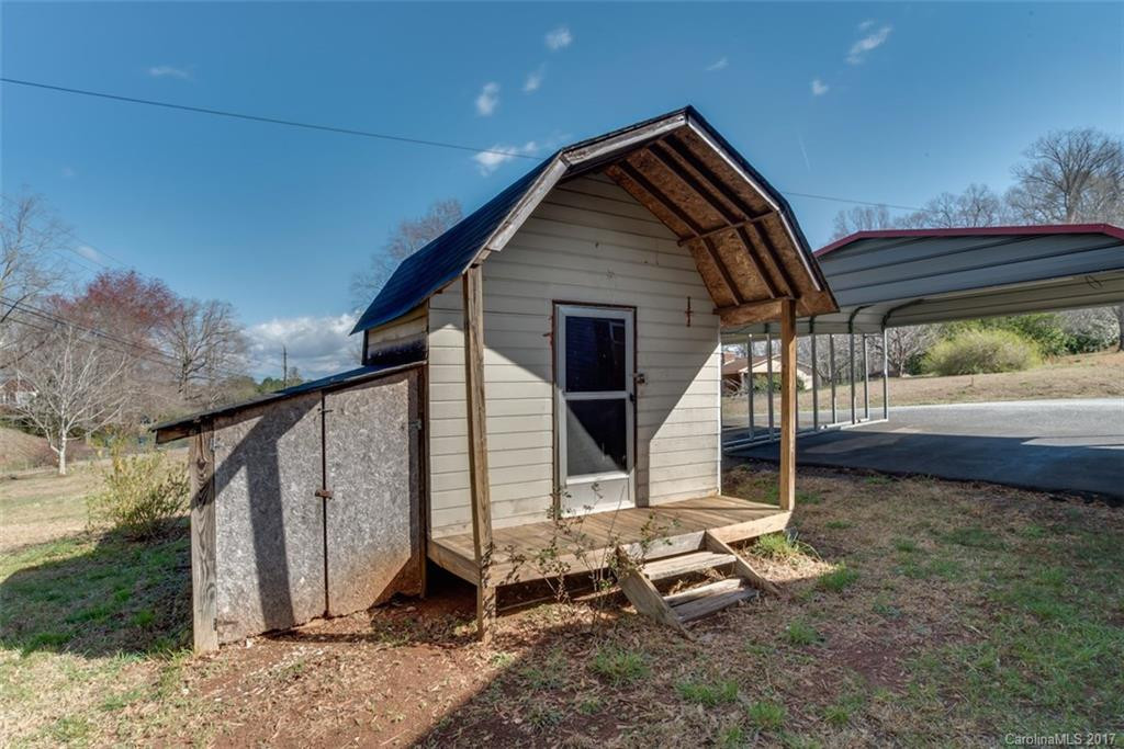 140 Russell Drive - Photo 15