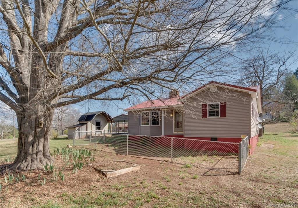140 Russell Drive - Photo 4