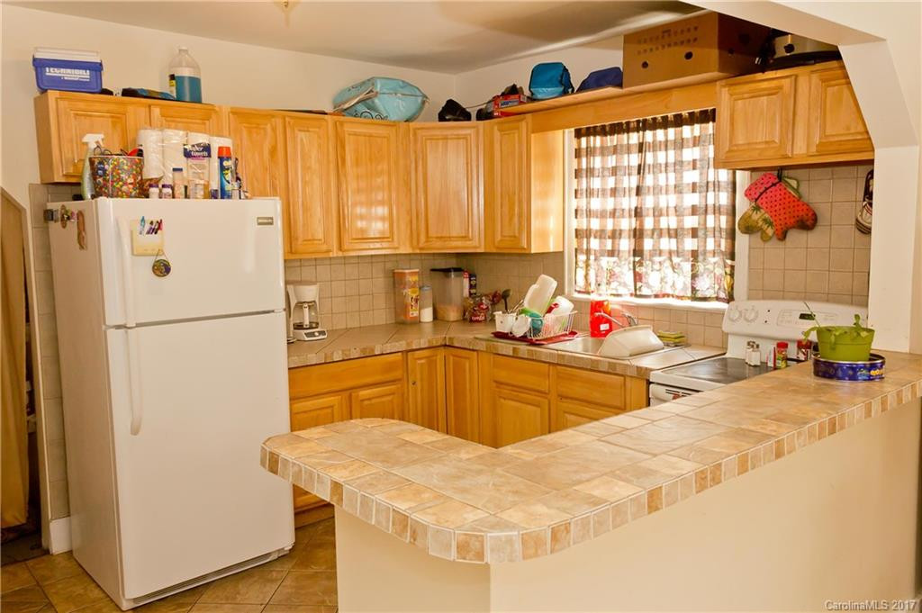 202 Hillcrest Avenue - Photo 12