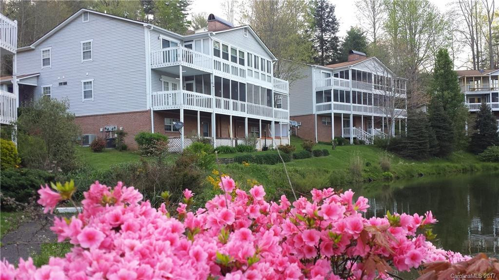 68 Lakeview Court #68 - Photo 2