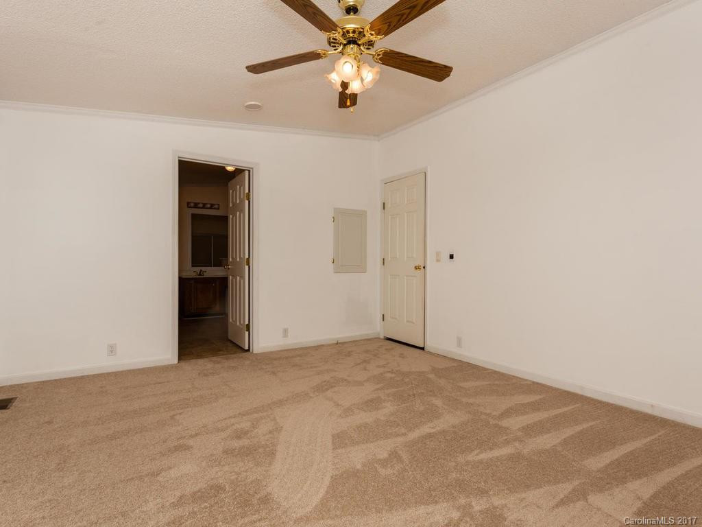 383 Angels Way - Photo 12