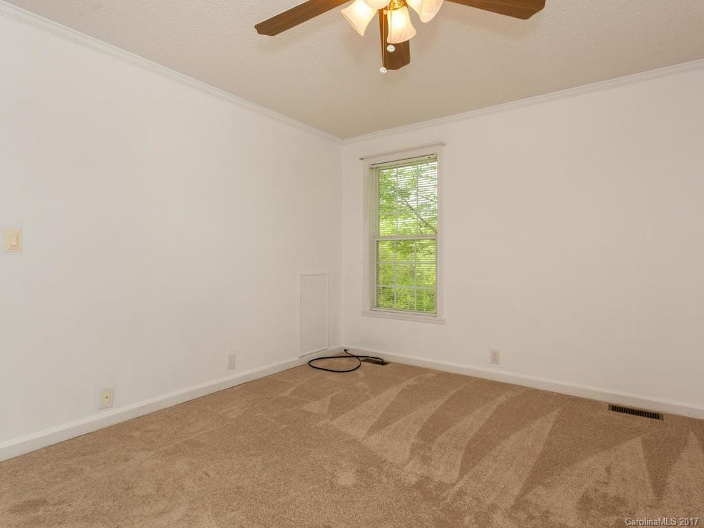 383 Angels Way - Photo 18