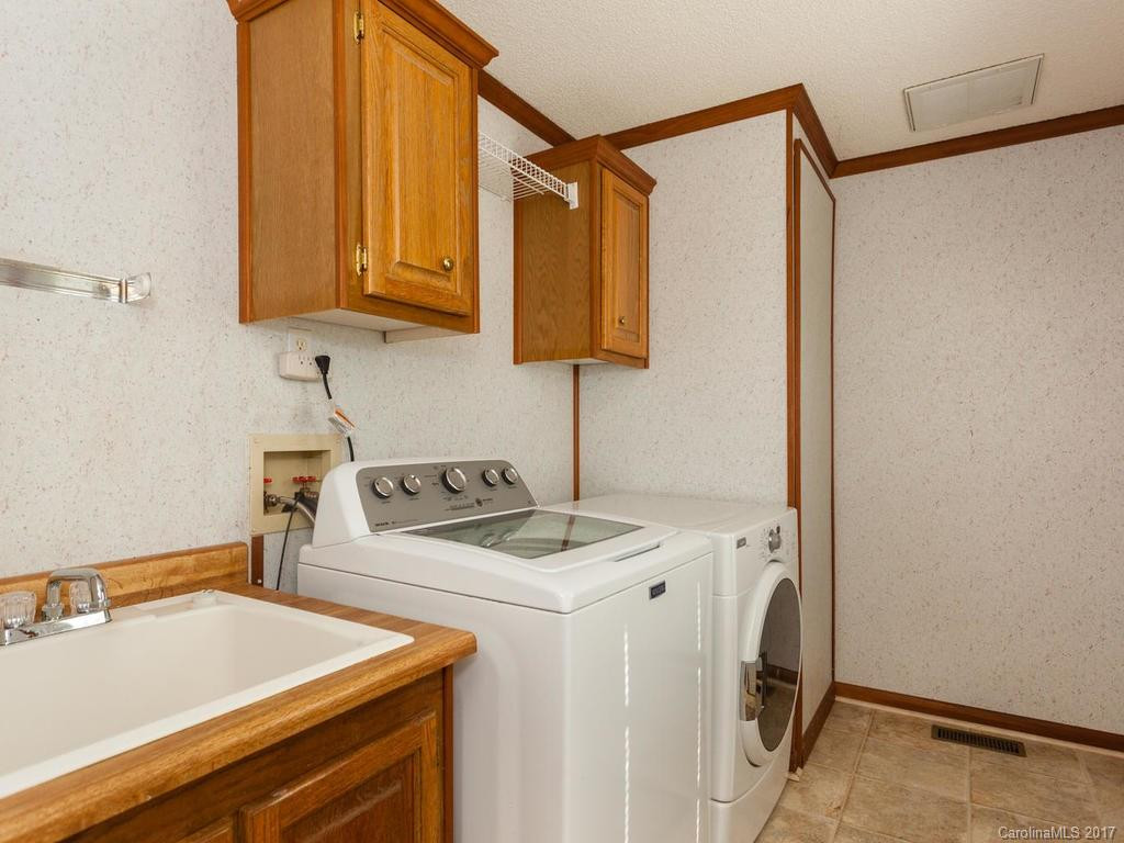 383 Angels Way - Photo 19