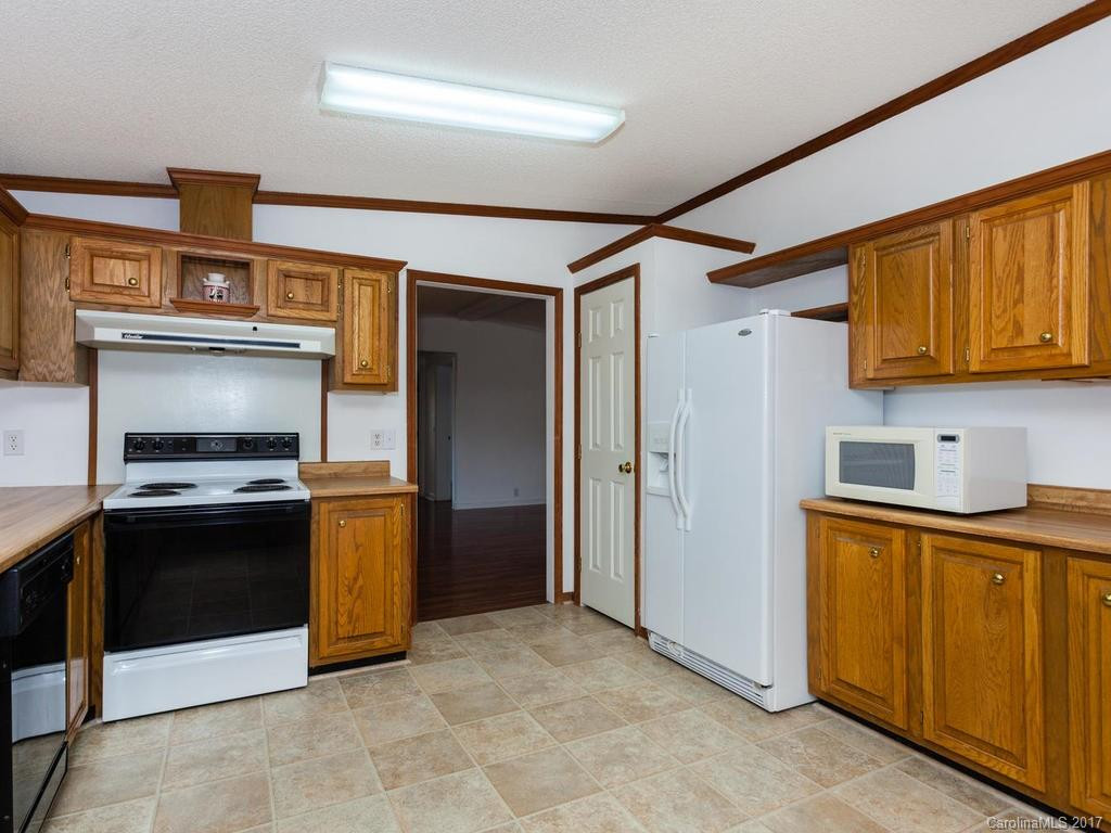 383 Angels Way - Photo 6