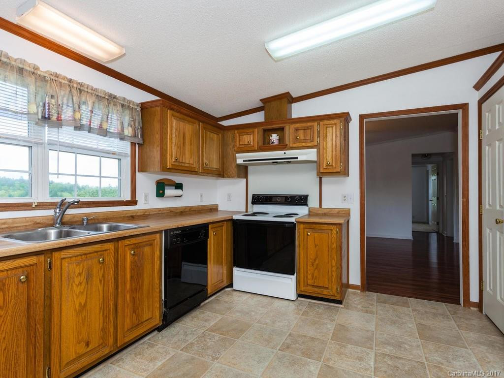383 Angels Way - Photo 8