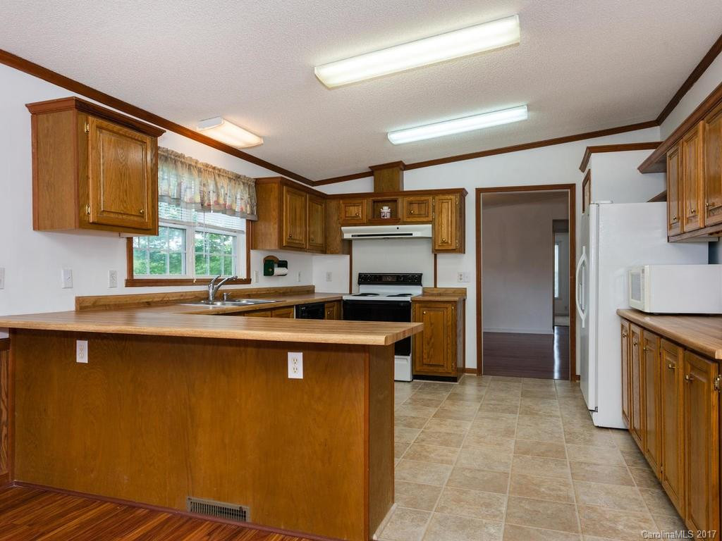 383 Angels Way - Photo 9
