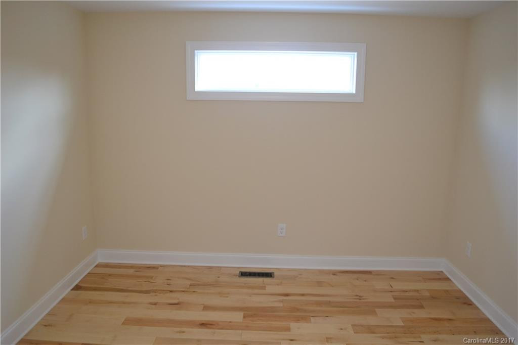 32 Blalock Avenue - Photo 15