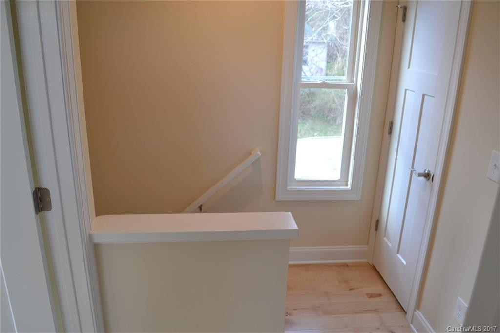 32 Blalock Avenue - Photo 16