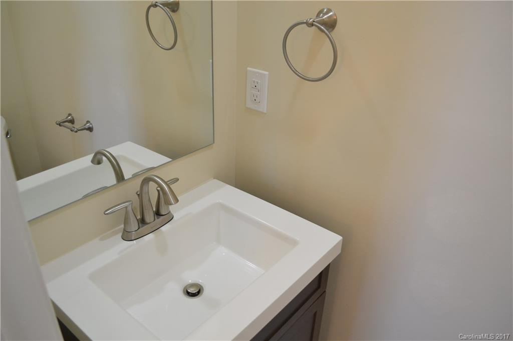 32 Blalock Avenue - Photo 23