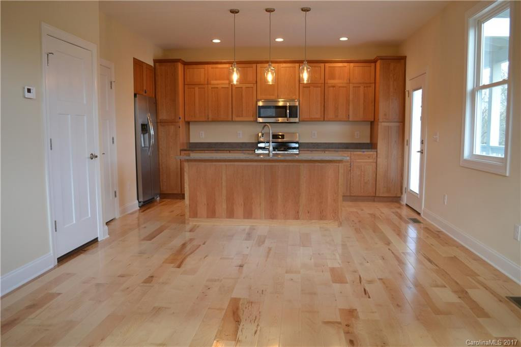 32 Blalock Avenue - Photo 5