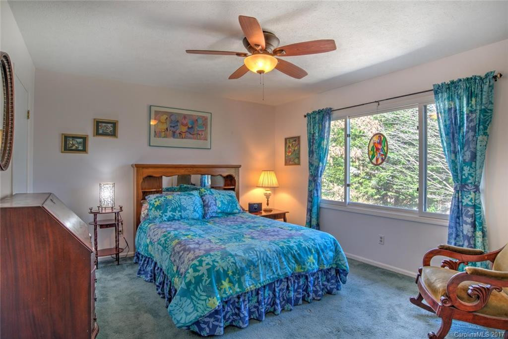 11 Golden Oaks Lane - Photo 16