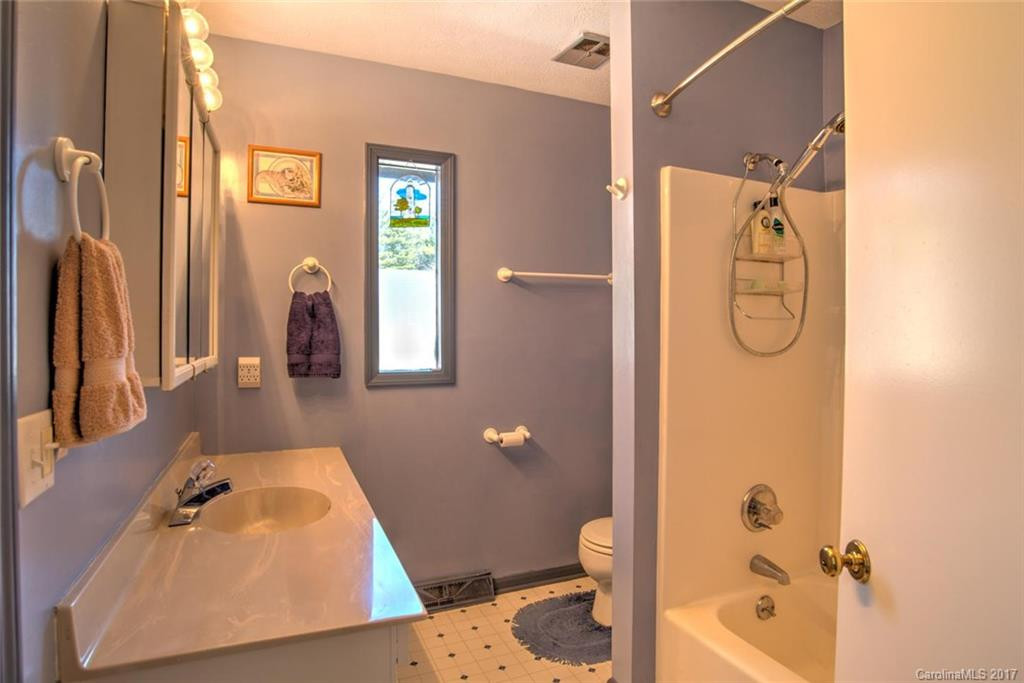 11 Golden Oaks Lane - Photo 17