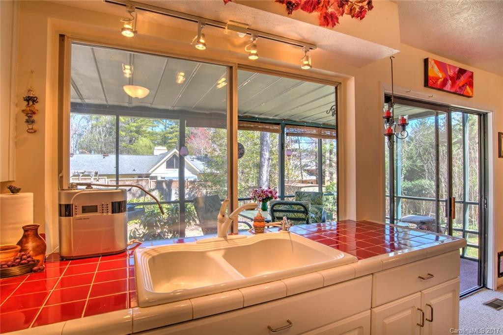 11 Golden Oaks Lane - Photo 9
