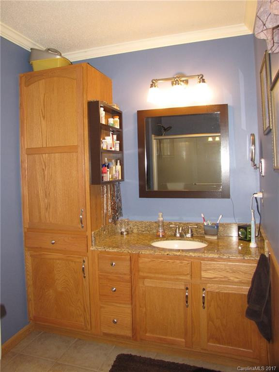 27 Woodland Drive - Photo 8