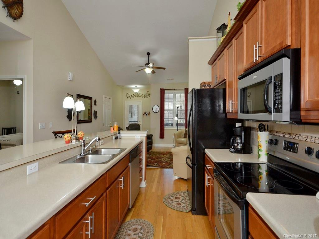 30 Cottage Court - Photo 8