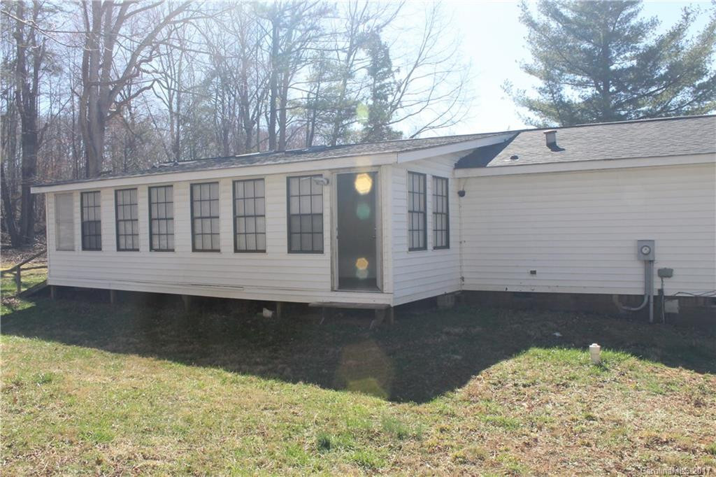 104 Lost Trail - Photo 2