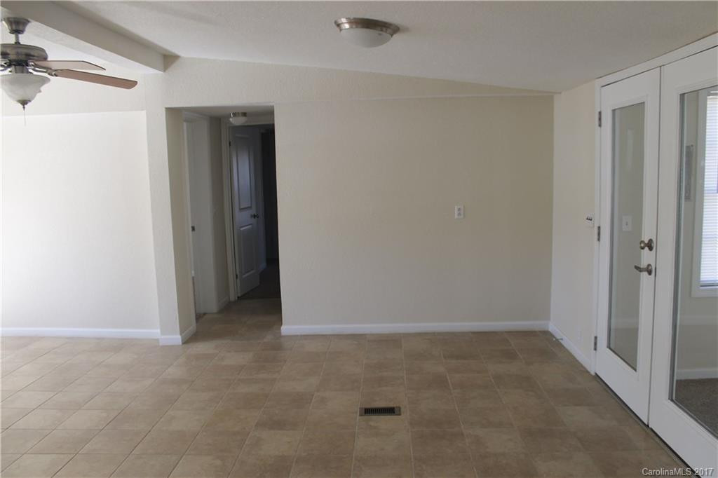 104 Lost Trail - Photo 13