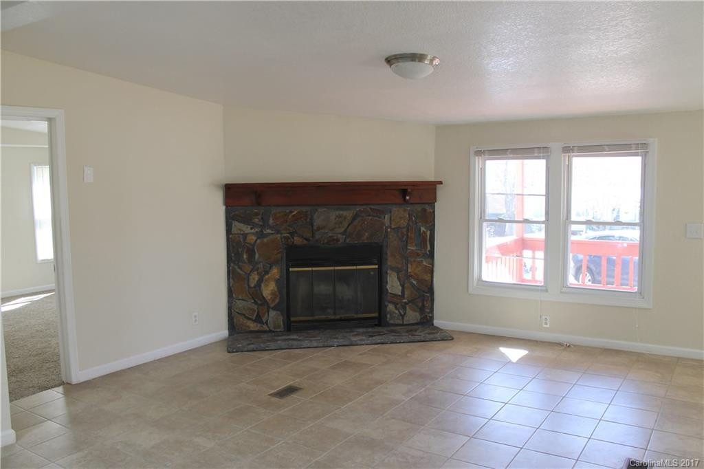 104 Lost Trail - Photo 7