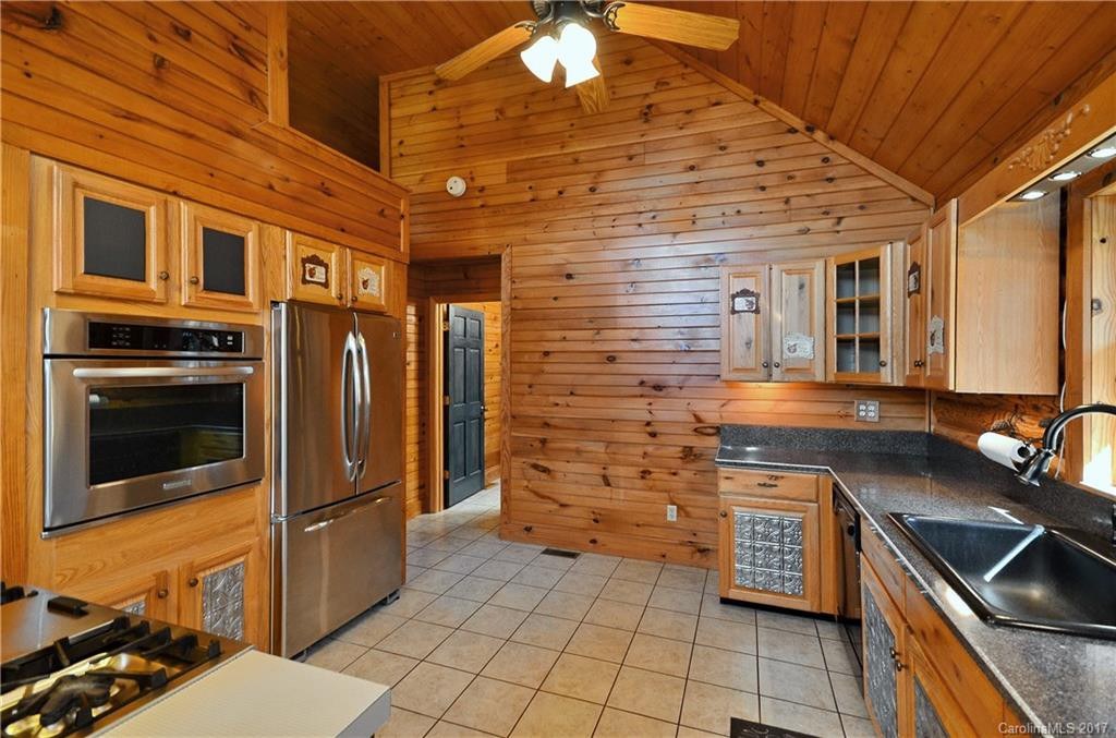 556 Emerald Parkway #27 - Photo 11