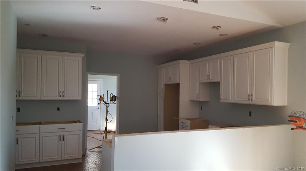 1427 Kelly Hunter Road - Photo 7