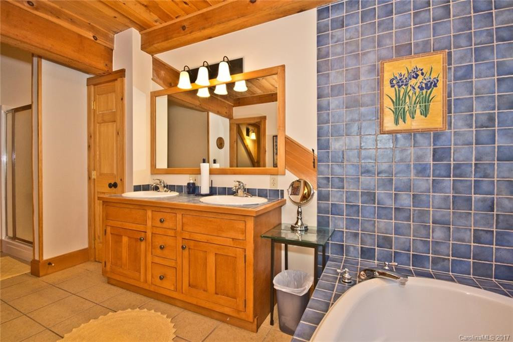 122 Carpenter Road - Photo 14