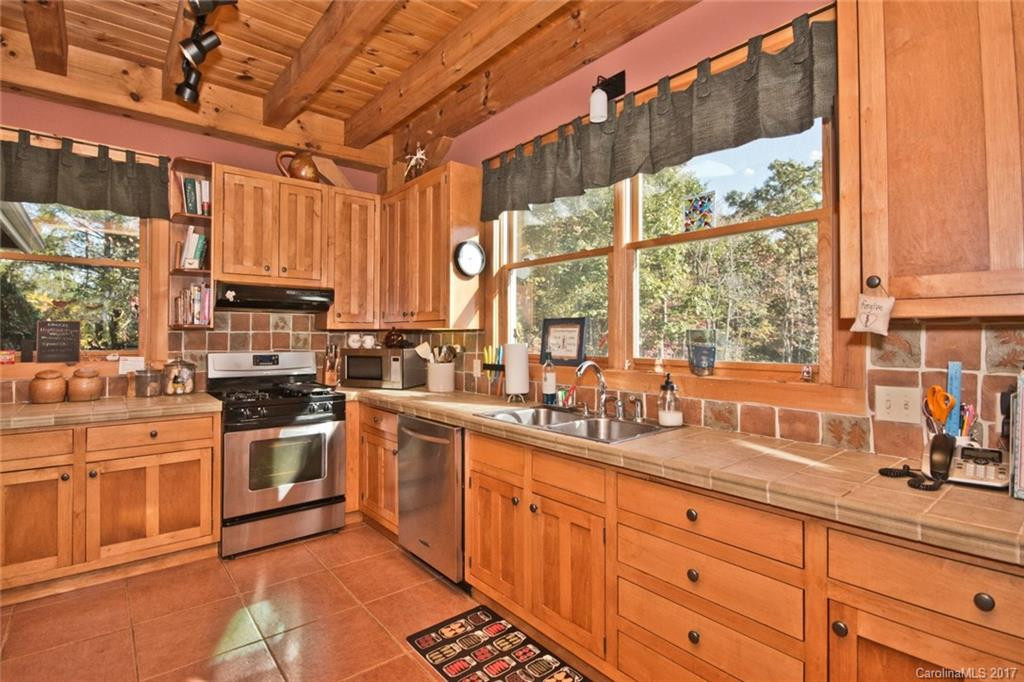 122 Carpenter Road - Photo 9