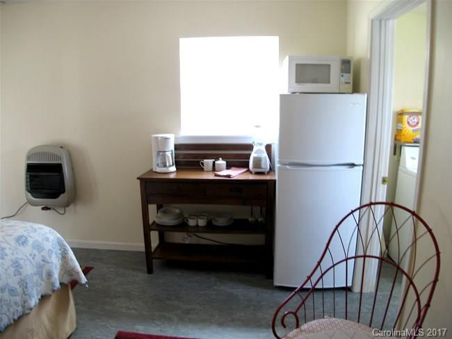 2012 Upper Ridgewood Boulevard - Photo 11