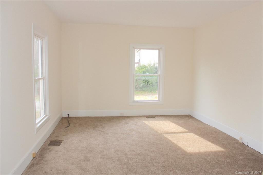 274 Maple Street - Photo 12