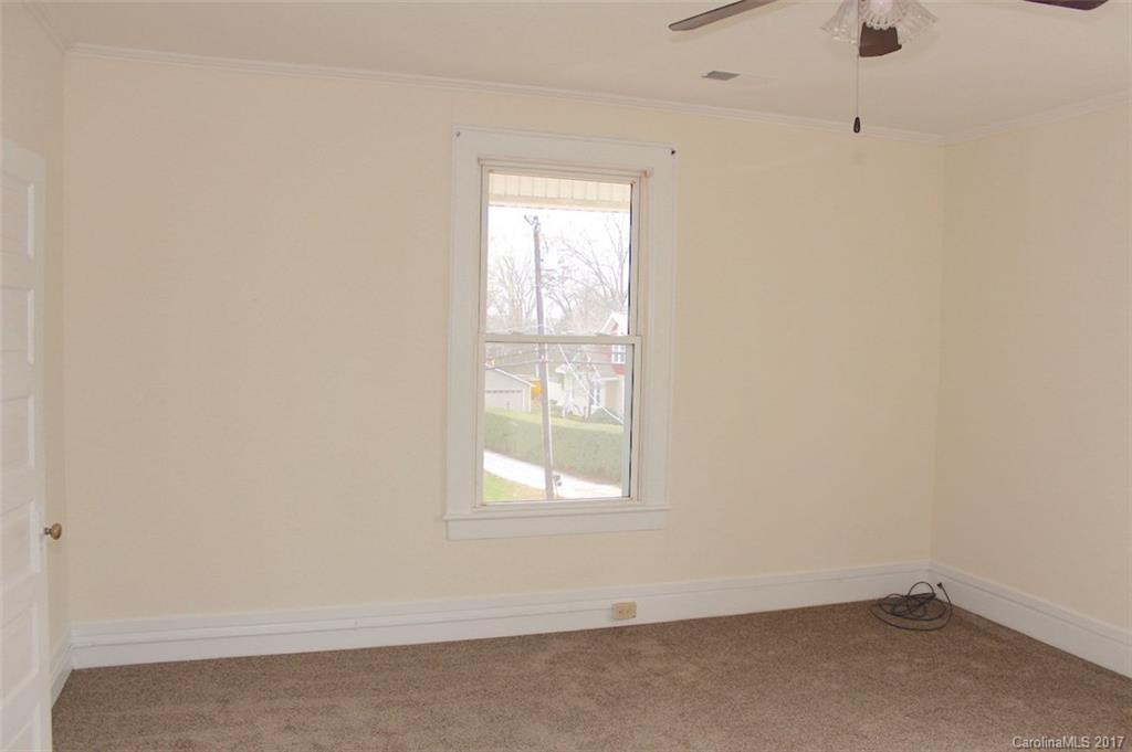 274 Maple Street - Photo 18