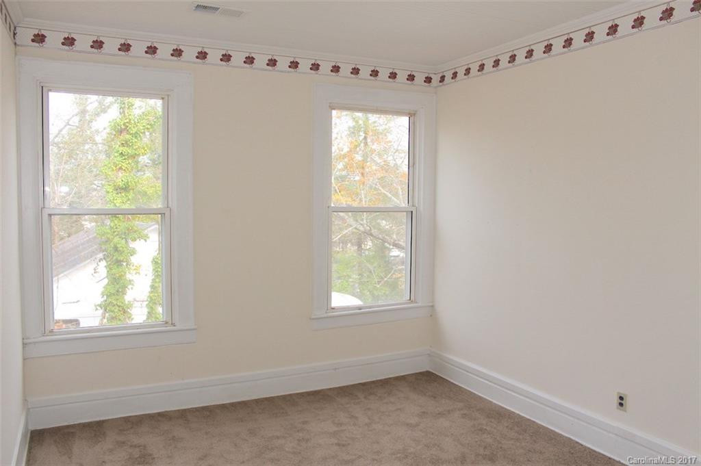 274 Maple Street - Photo 20
