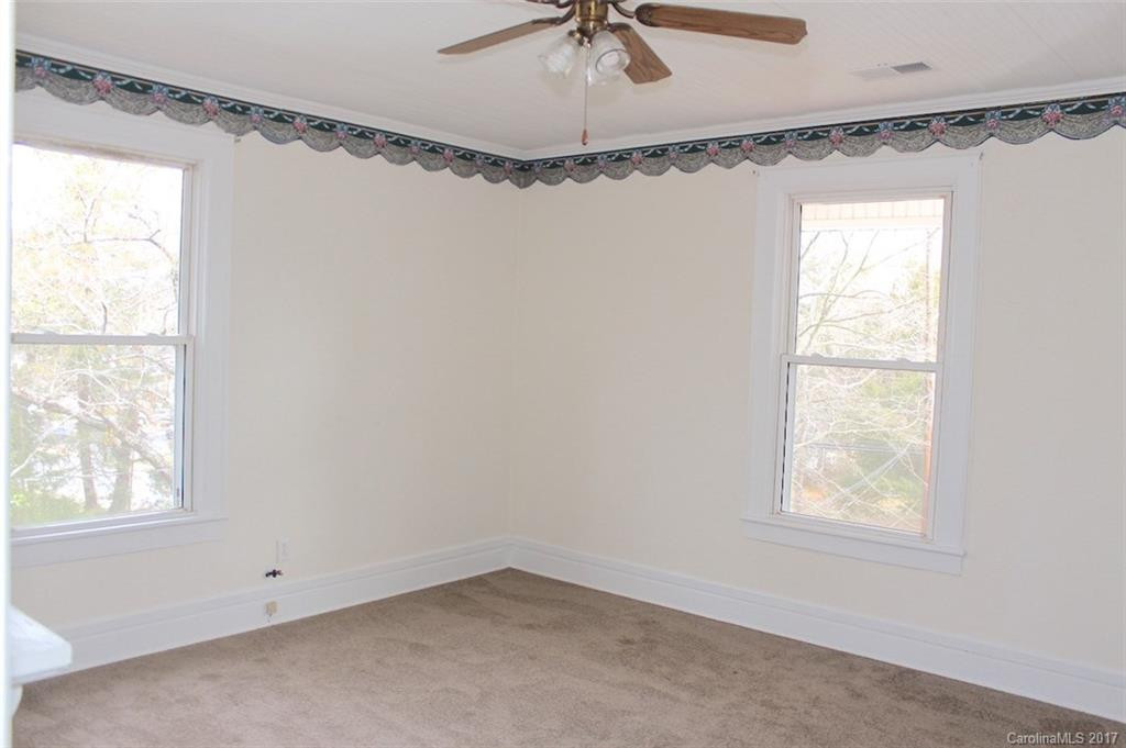 274 Maple Street - Photo 22