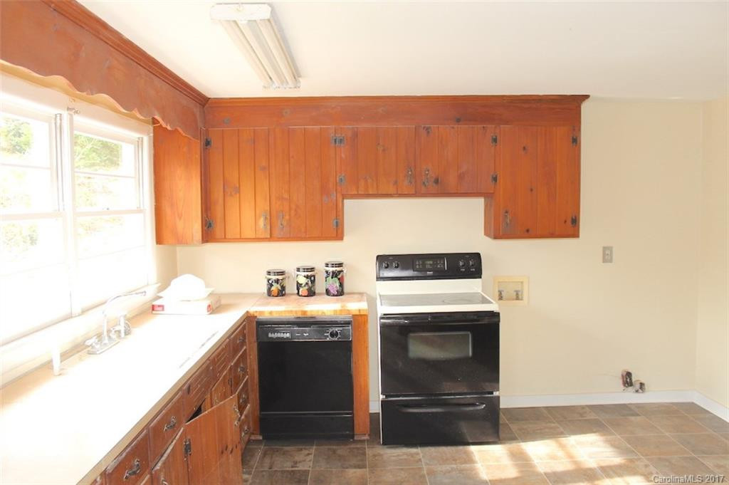 274 Maple Street - Photo 6