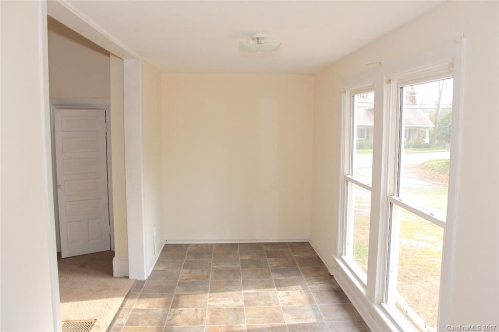 274 Maple Street - Photo 10