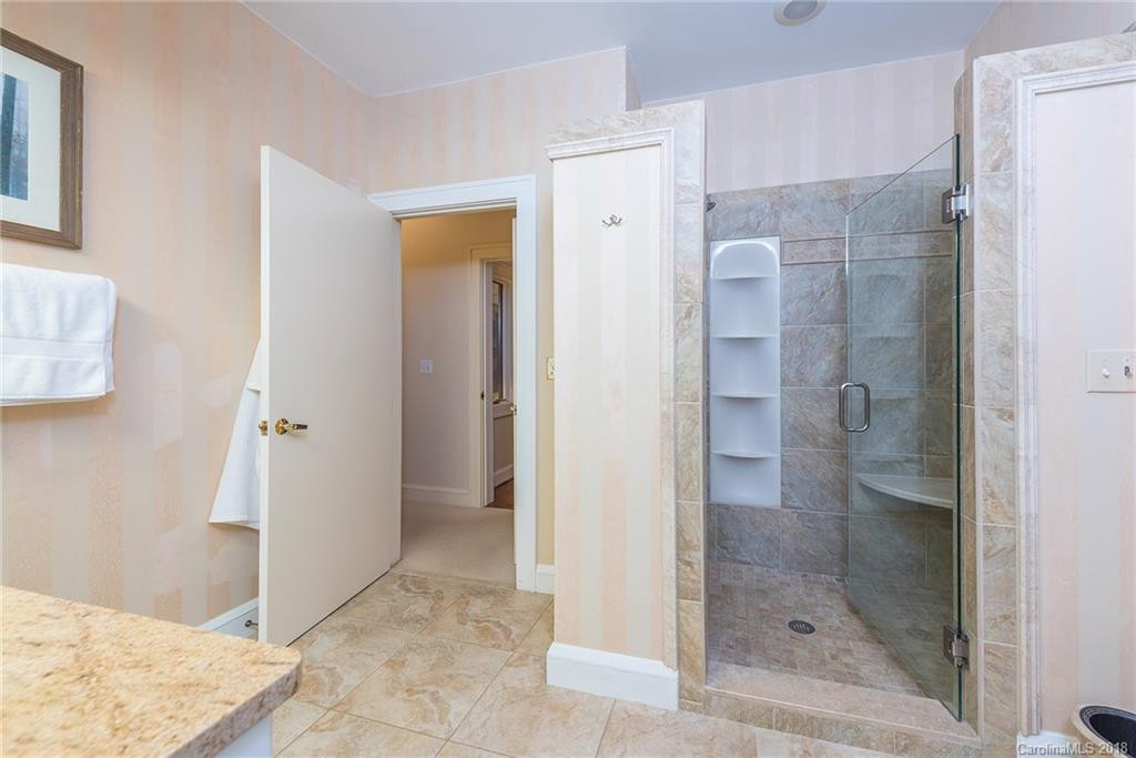 117 Valley Drive - Photo 15