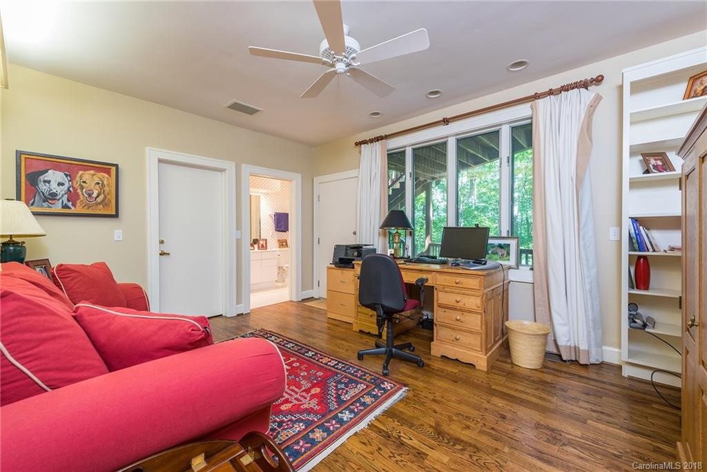 117 Valley Drive - Photo 17