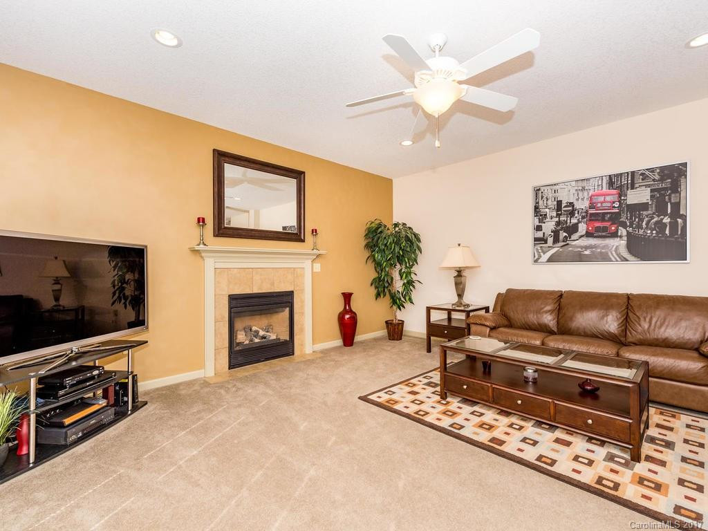 229 Rivercrest Boulevard - Photo 9