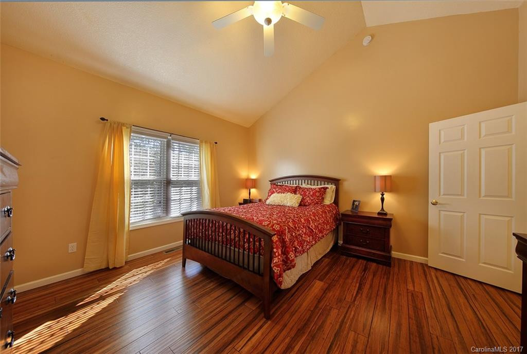 1734 Clairmont Drive - Photo 11