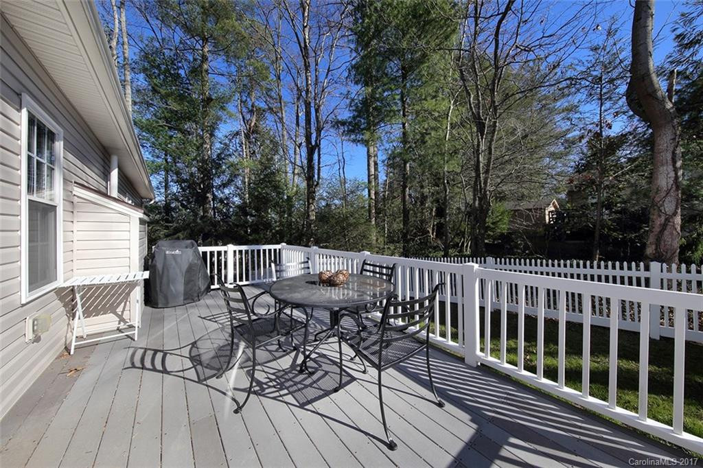 1734 Clairmont Drive - Photo 8