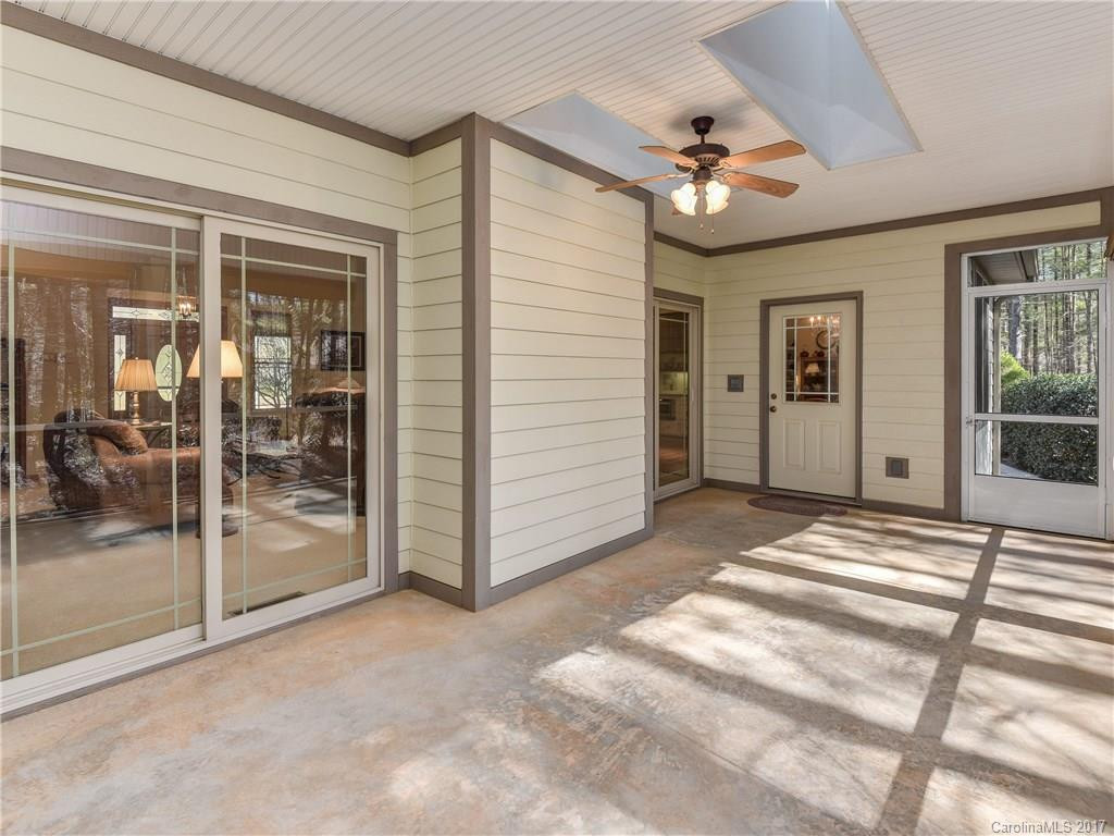 203 Deerpath Lane - Photo 20