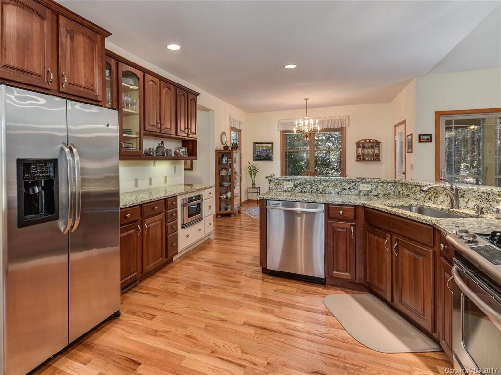 203 Deerpath Lane - Photo 10