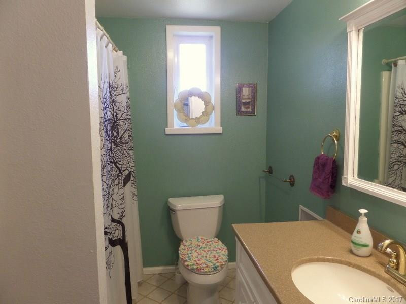 307 Beverly Avenue - Photo 12
